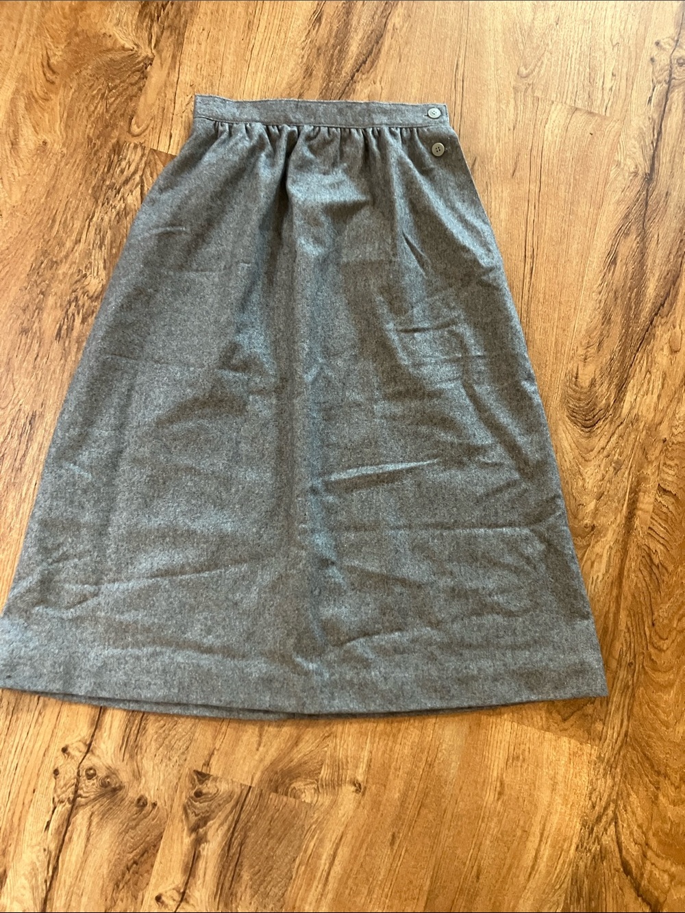 Classic Gray A-Line Women's wool blend Skirt size 7/8 college town vintage 70s